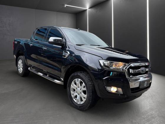FORD RANGER 3.2 XLT 4X4 CD 20V DIESEL 4P AUTOMÁTICO FORD RANGER 3.2 XLT 4X4 CD 20V DIESEL 4P AUTOMÁTICO